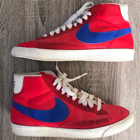 nike red blazers